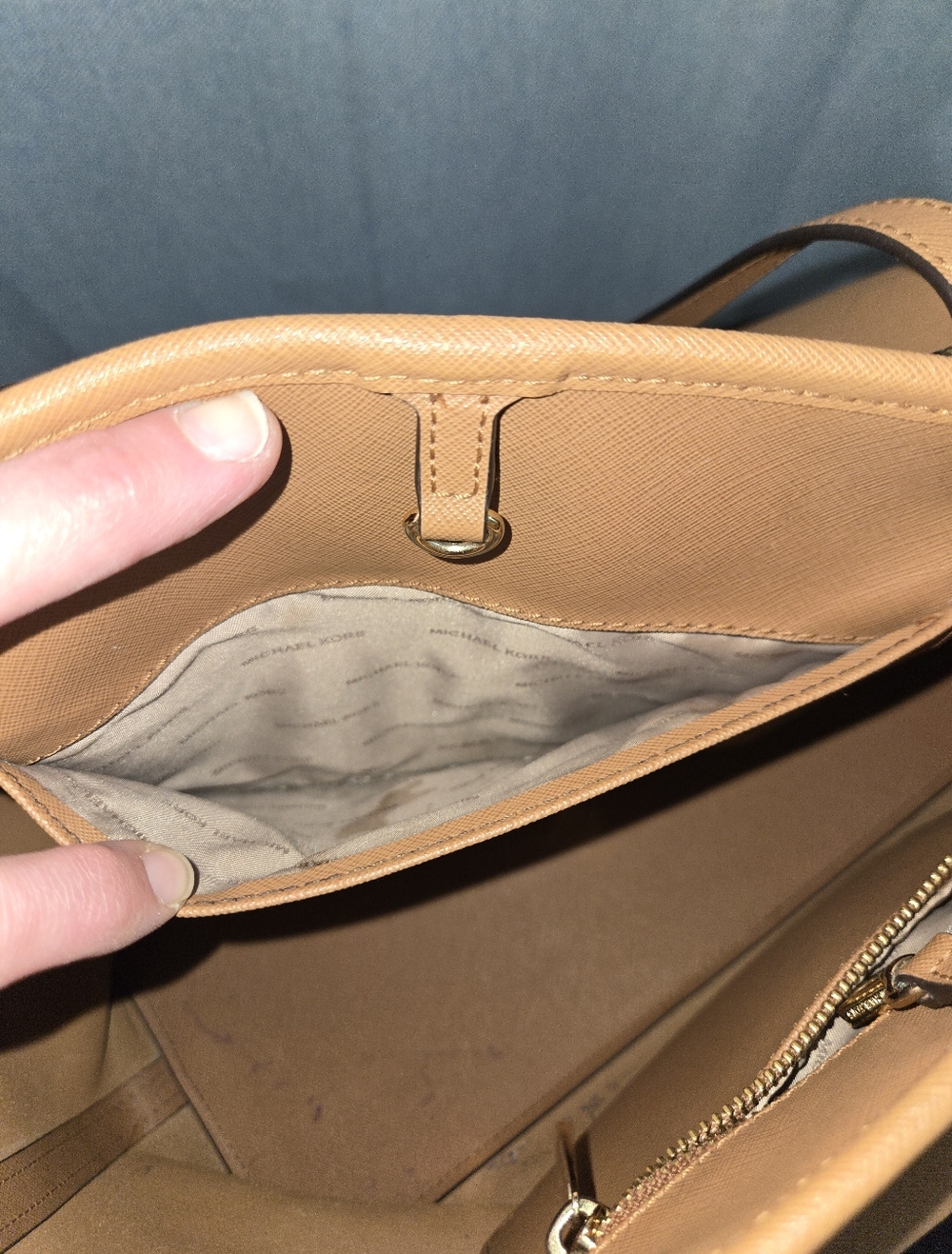 Michael Kors Purse - Picture 6 of 10